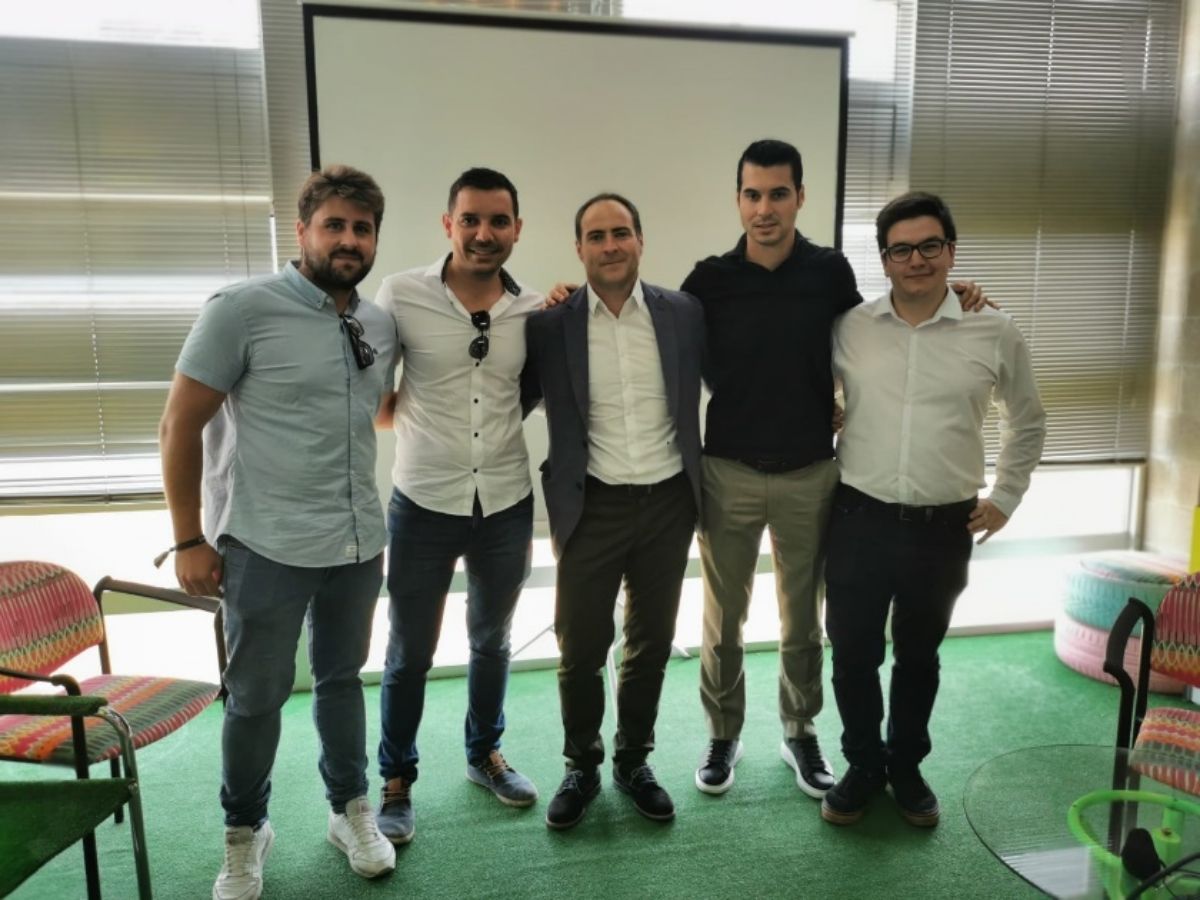El talento tecnológico de dos startups Top de la Región de Murcia permite el lanzamiento de Biwenger CAM